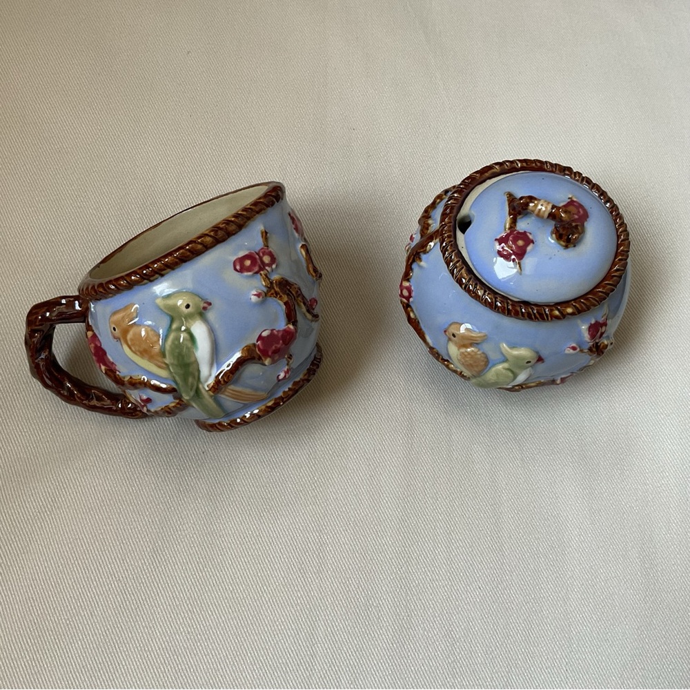 Whimsical Vintage Seymour Mann Majolica Lidded Sugar Jar and Creamer Set